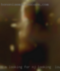 I-M in NJ looking for love looking for gentleman.